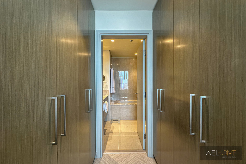 Дубай: Апартаменты WelHome - Luxury 2BR Beautiful Apt in Forte T1 Downtown