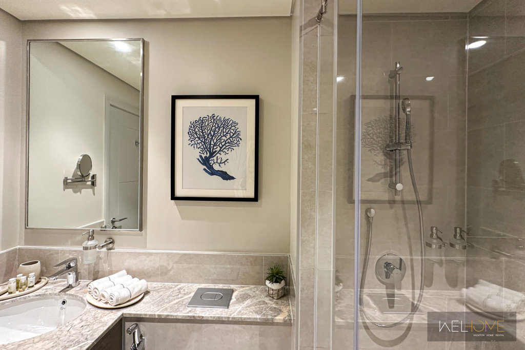 Дубай: Апартаменты WelHome - Luxury 2BR Beautiful Apt in Forte T1 Downtown