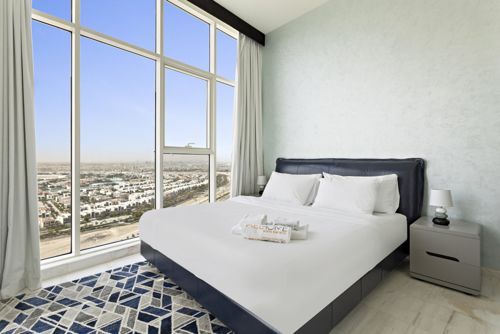 Дубай: Апартаменты WelHome - Opulent Retreat with Panoramic Cityscape Views