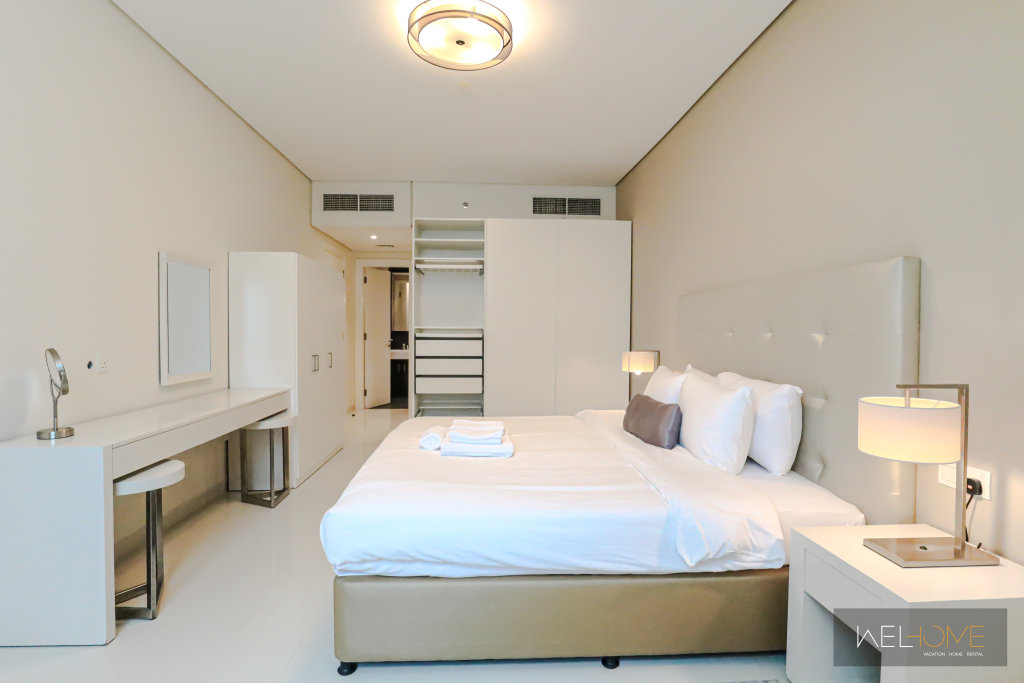 Дубай: Апартаменты WelHome - Luxury Living in Business Bay 2BR + Maid's Room