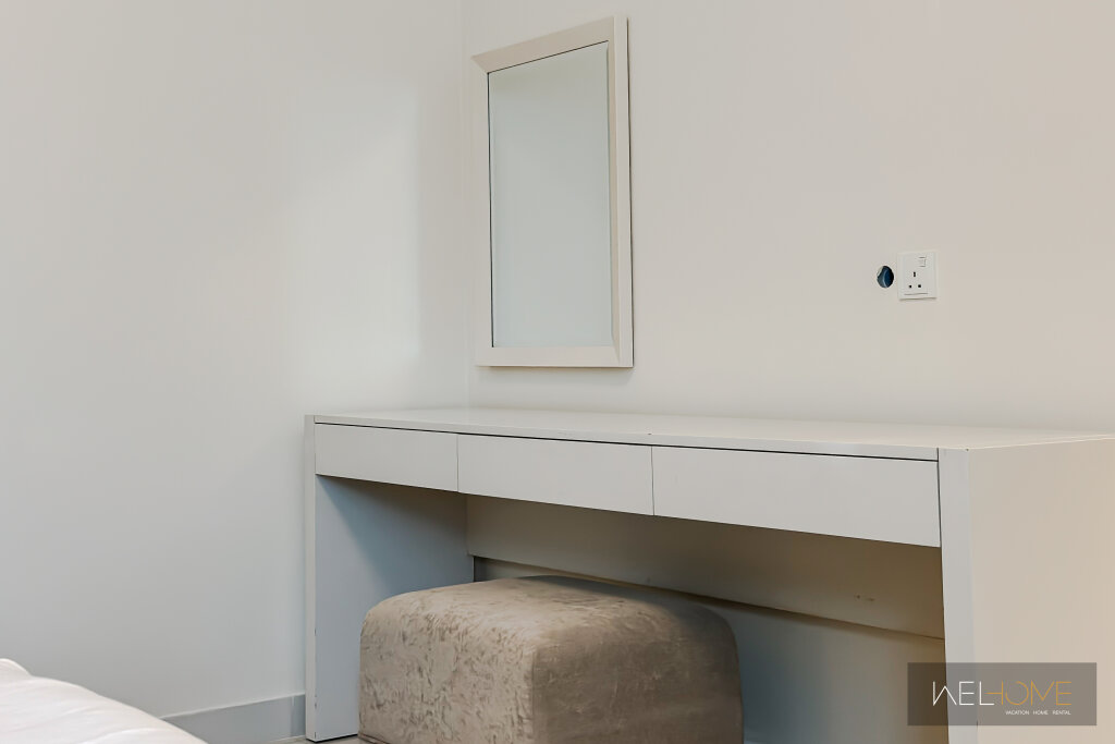 Дубай: Апартаменты WelHome - Luxury Living in Business Bay 2BR + Maid's Room