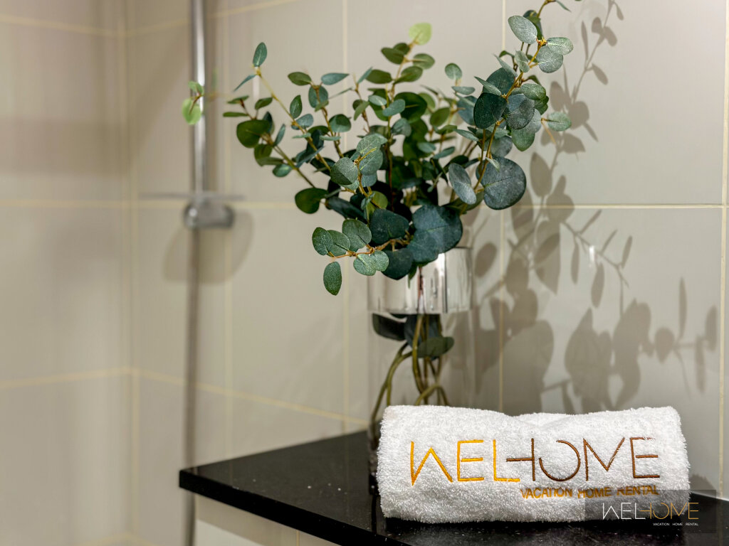 Дубай: Апартаменты WelHome - Luxury Living in Business Bay 2BR + Maid's Room