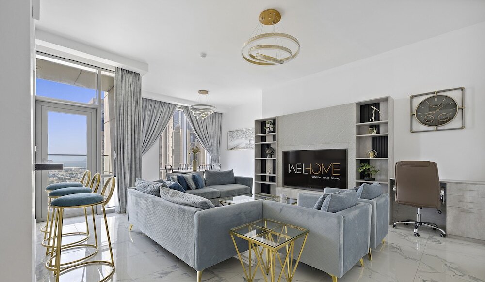 Дубай: WelHome - Luxury Canal-Side Apartment in Al Habtoor City