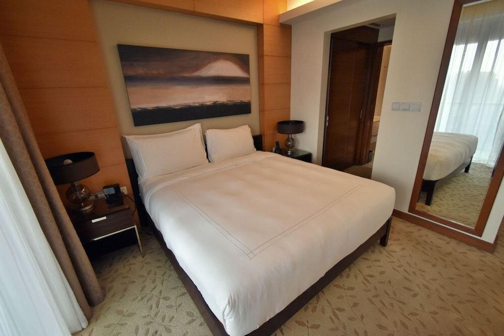 Дубай: Cute Studio At The Address Dubai Mall