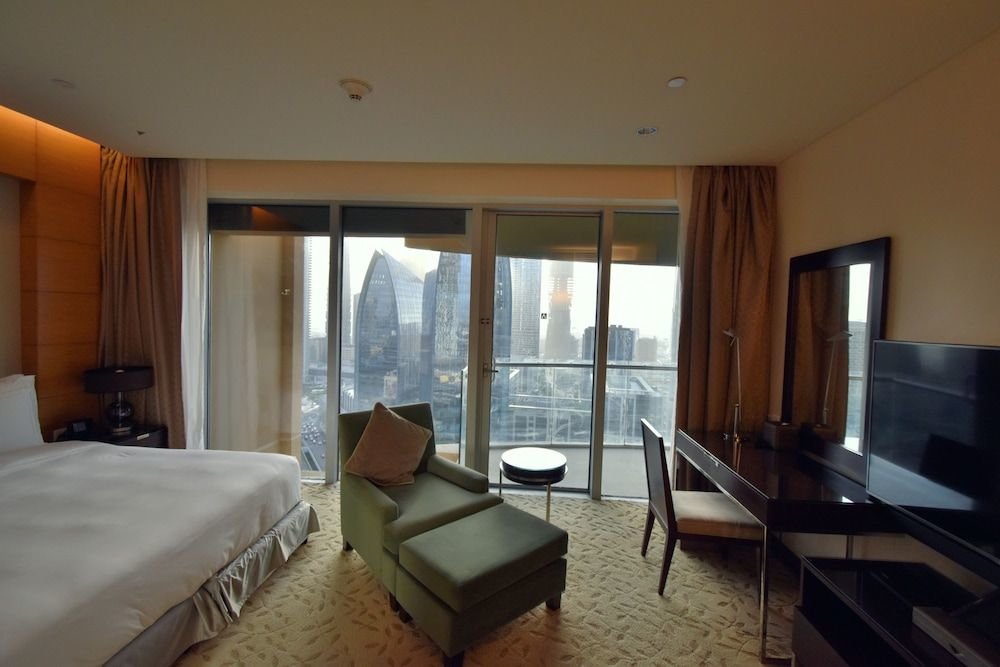 Дубай: Cute Studio At The Address Dubai Mall