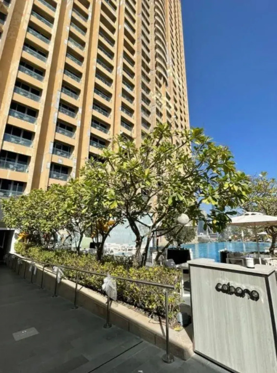 Дубай: Cute Studio At The Address Dubai Mall