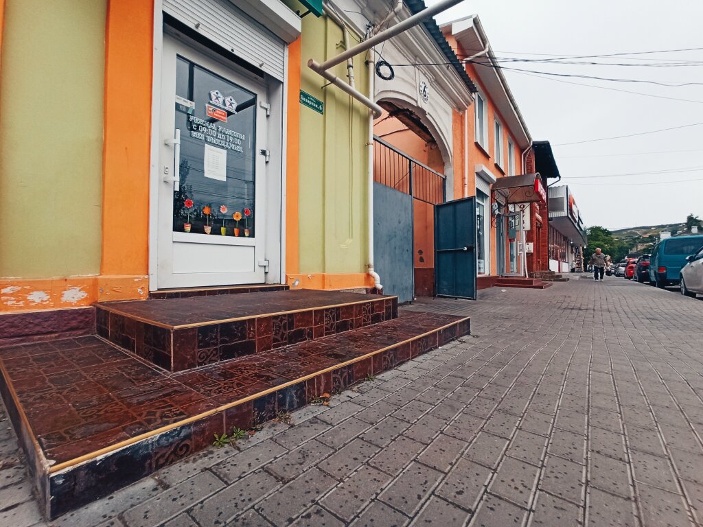 Феодосия: Квартира 2-х к.кв Городской Островок