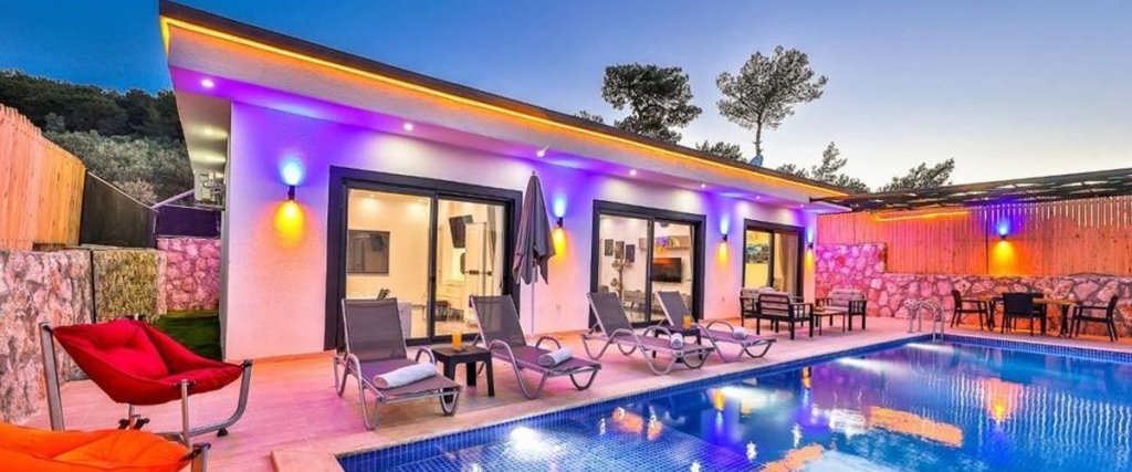 Ешилькёй: Villa Rodos
