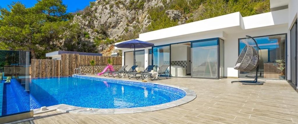 Исламлар: Villa Kobe