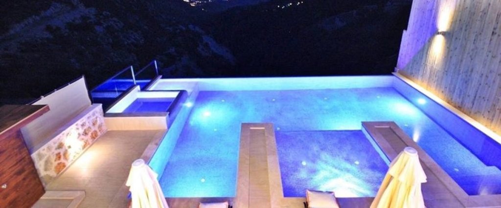 Исламлар: Villa Buğu