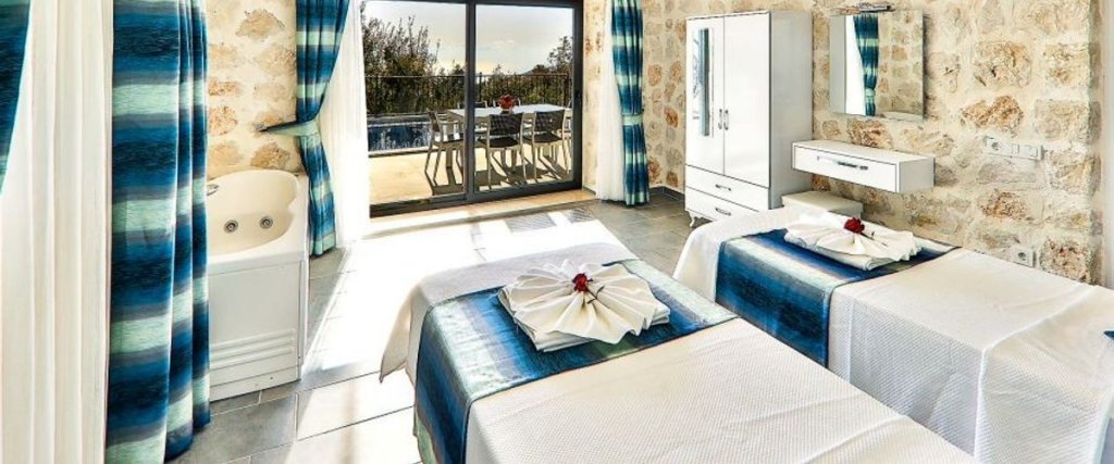Исламлар: Villa Genevi