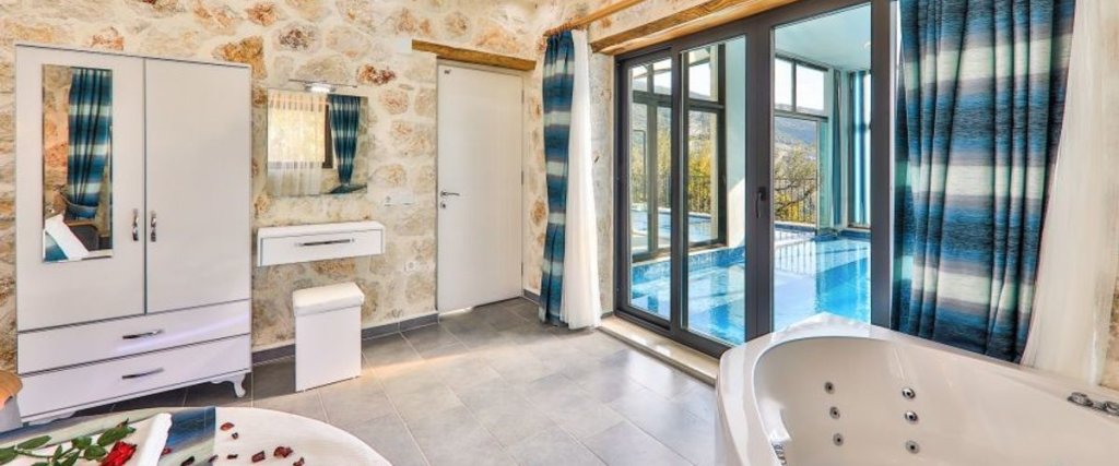 Исламлар: Villa Genevi