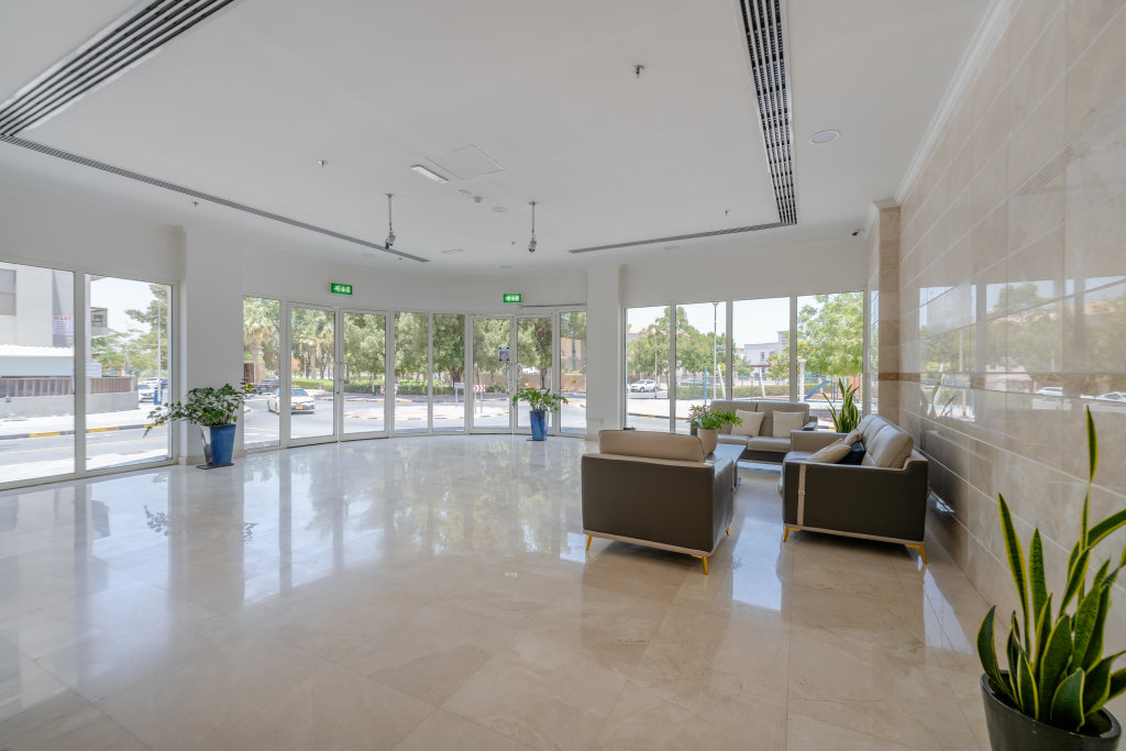 Дубай: АпартаментыMarco Polo Spacious Studio Lush Views & Huge Balcony JVT