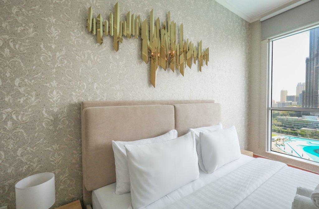Дубай: Апартаменты Elite LUX Holiay Homes - Breathtaking Burj Khalifa Views 2 BHK in Downtown Dubai