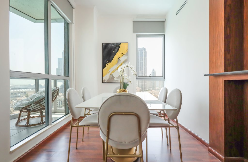 Дубай: Апартаменты Elite LUX Holiay Homes - Breathtaking Burj Khalifa Views 2 BHK in Downtown Dubai