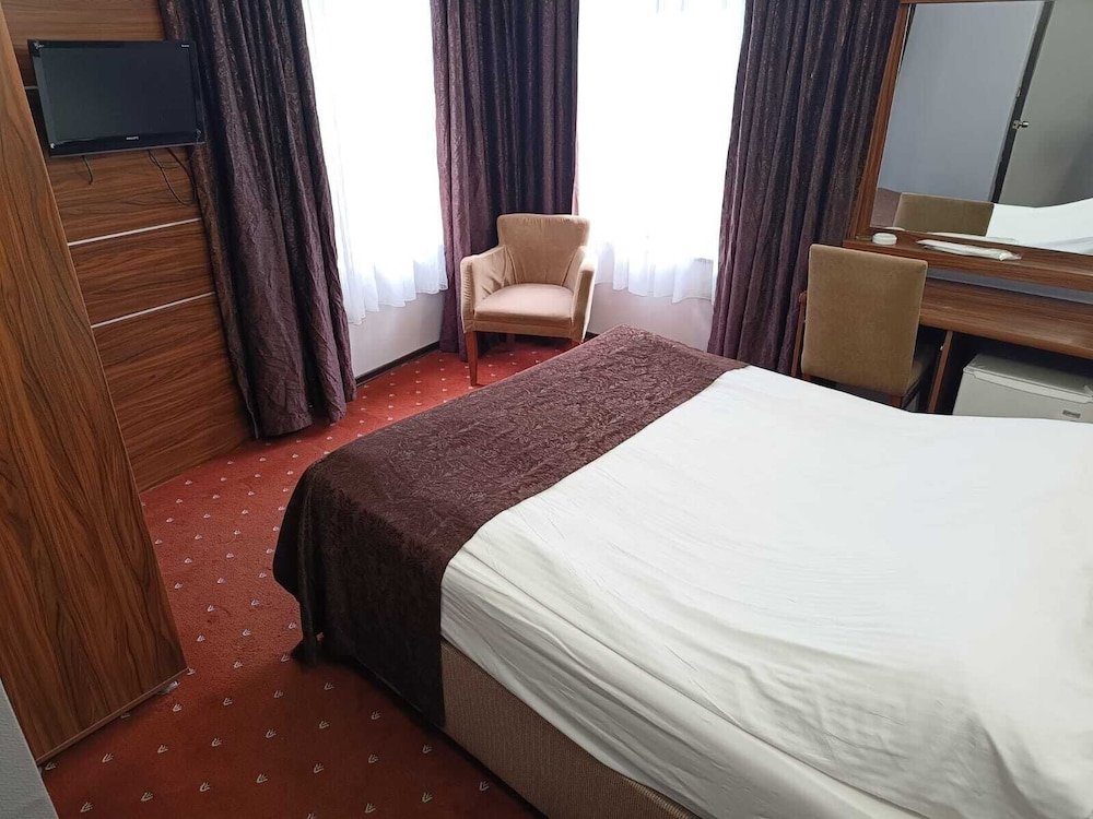Конья: Pirotel Hotel