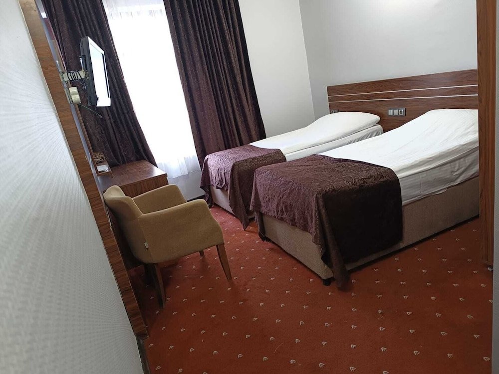 Конья: Pirotel Hotel
