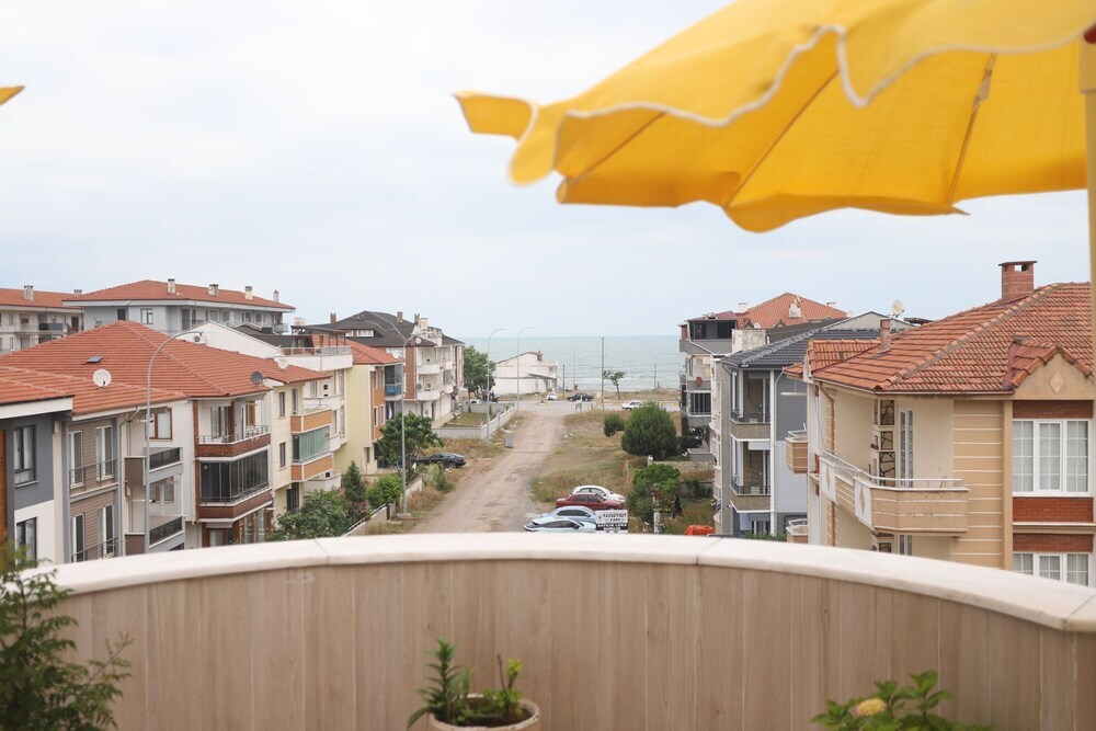 Сакарья: Altinkum Otel Karasu