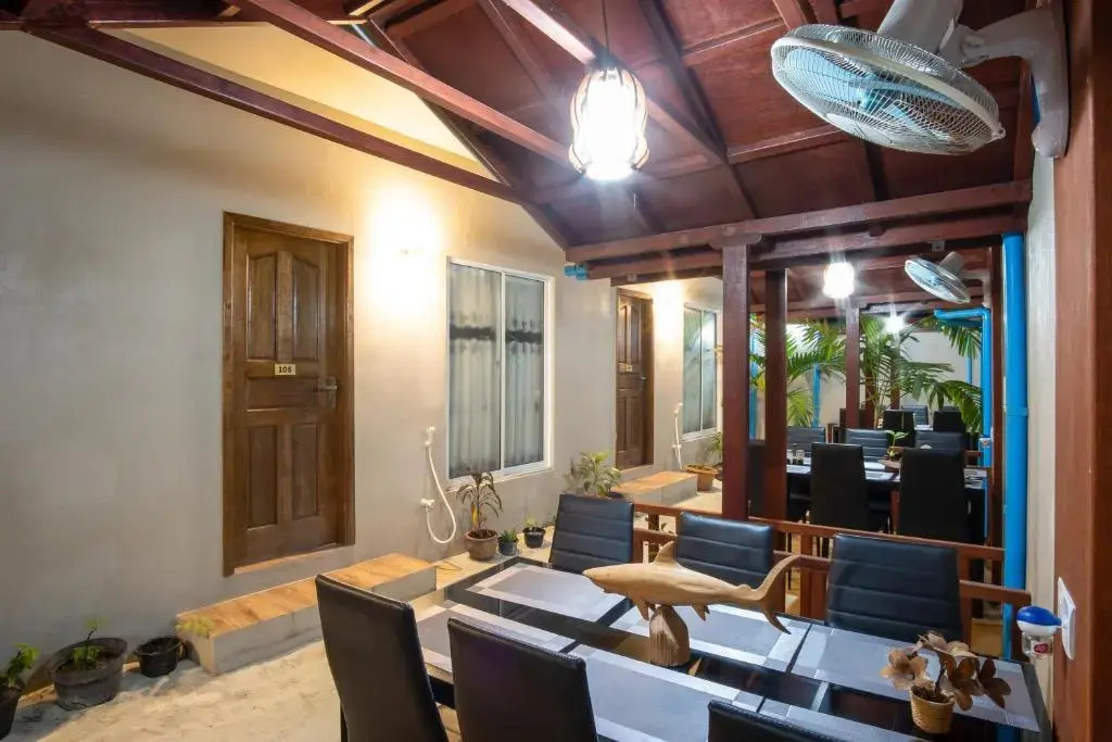 Атолл Алиф-Алиф: Ukulhas Inn