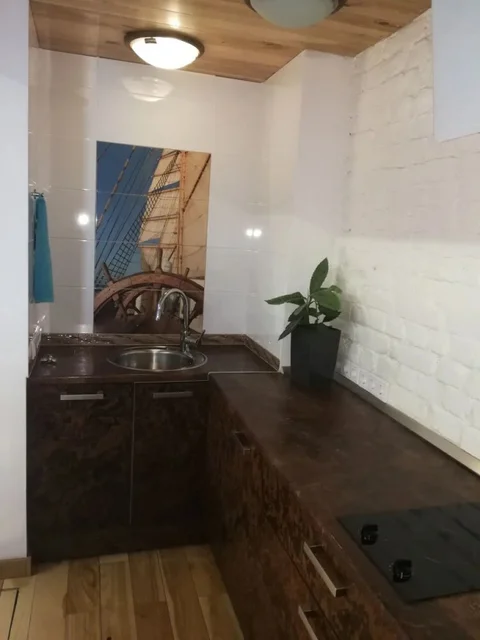 Санкт-Петербург: V&M Sleepbox Hostel