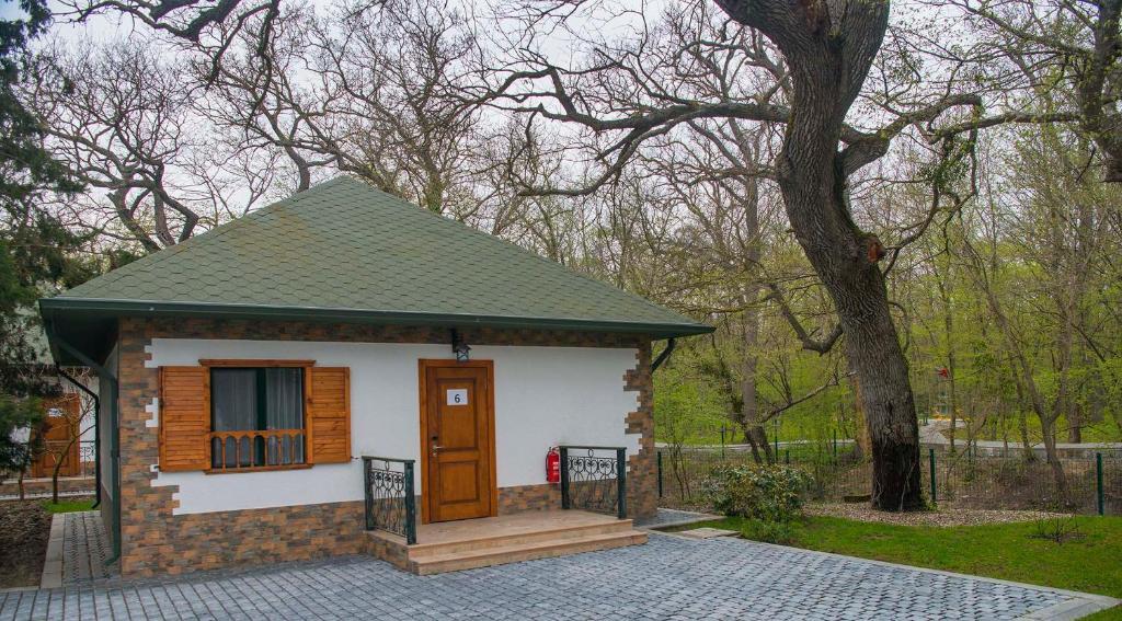 Худат: River Inn Boutique Hotel