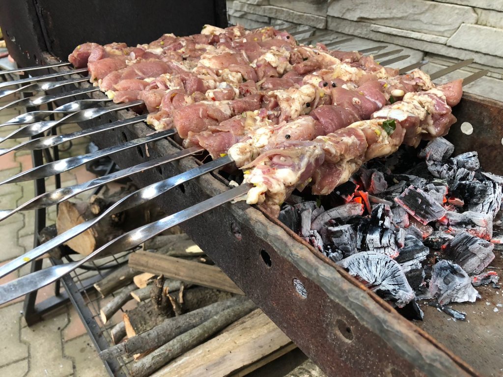 Зугдиди: Гостевой дом София Грузия Кутаиси ул, Зугдидская 17