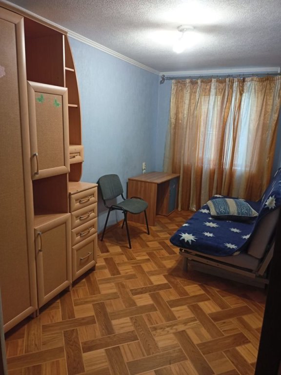 Новочеркасск: 2-к. Квартира на Баклановском проспекте 126