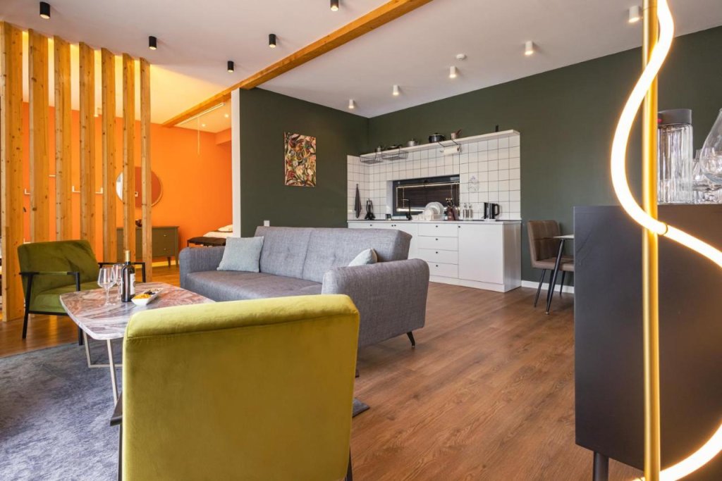 Кварели: Apartment hotel Kundzuli
