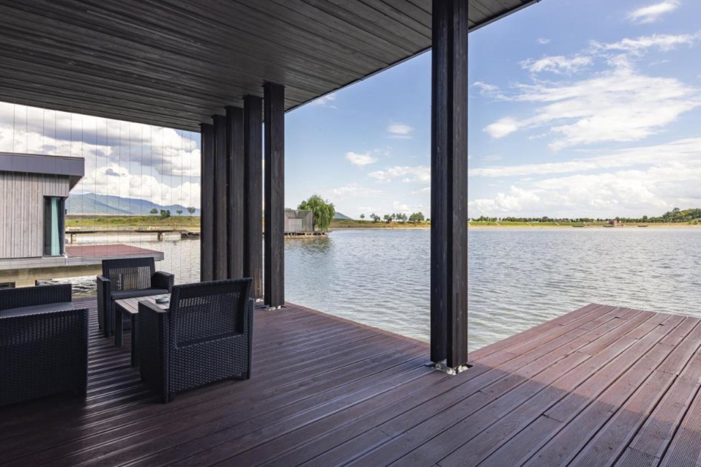 Кварели: Apartment hotel Kundzuli