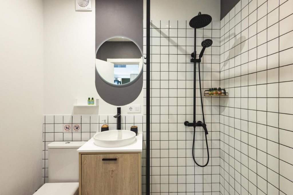 Кварели: Apartment hotel Kundzuli