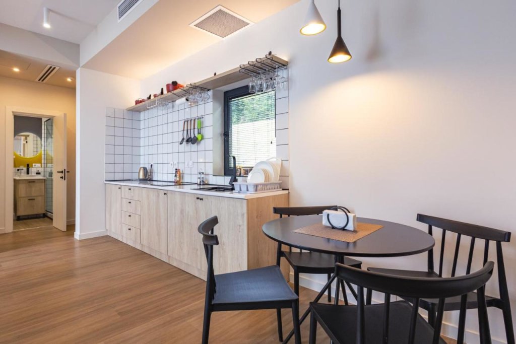 Кварели: Apartment hotel Kundzuli
