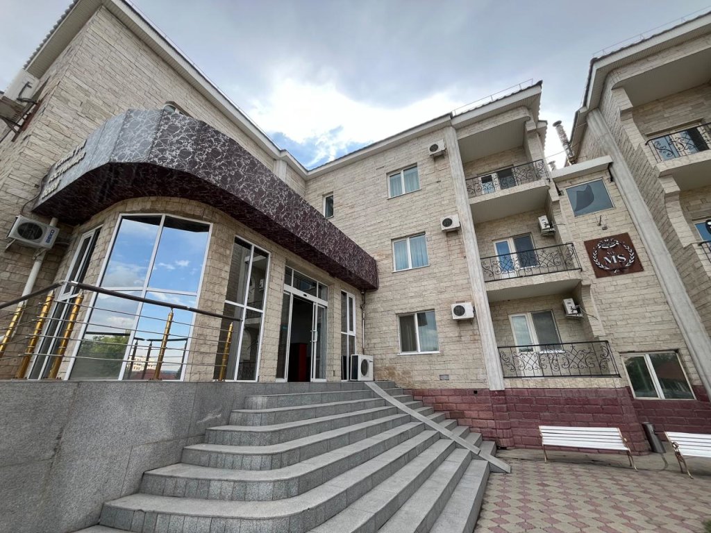 Тараз: Отель Ark MS