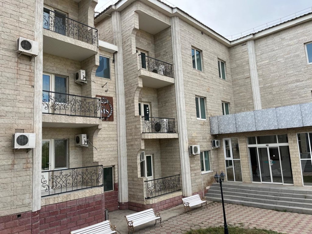 Тараз: Отель Ark MS