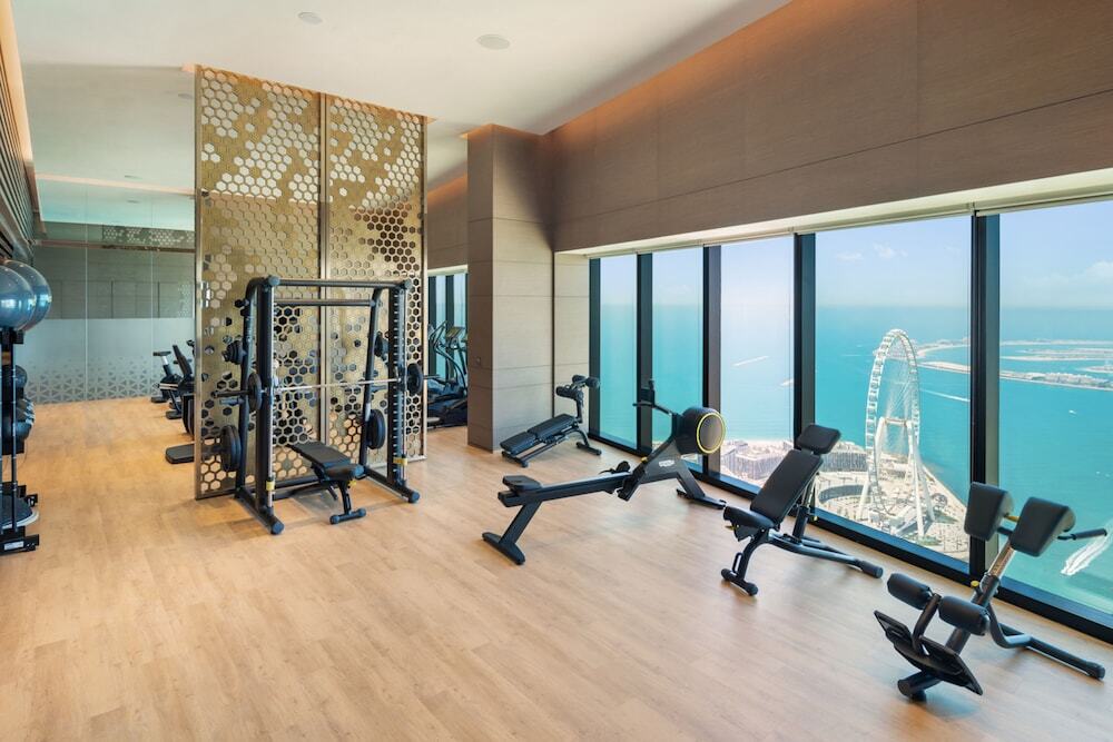 Дубай: Maison Privee - Lavish Apt w/ Stellar Ocean Views in Address JBR