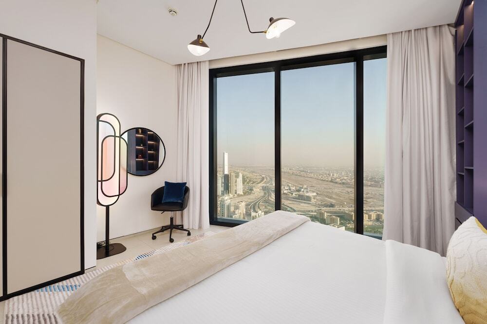 Дубай: Maison Privee - Lavish Apt w/ Stellar Ocean Views in Address JBR