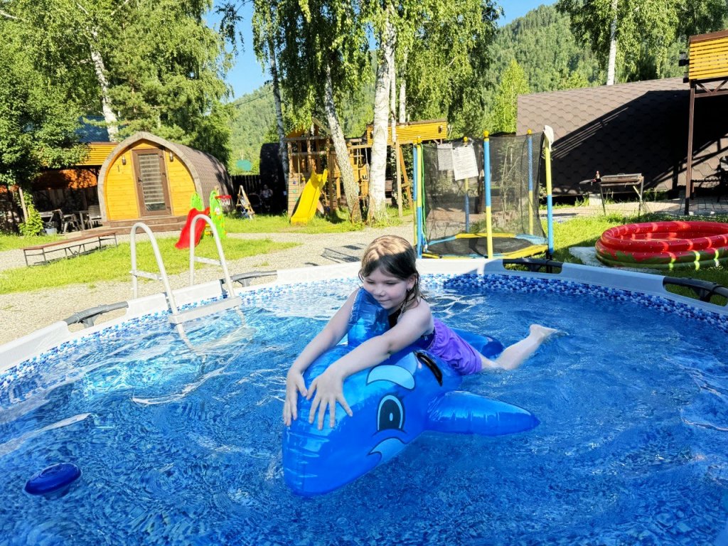 Турбаза Юность: База отдыха Seven Лодж