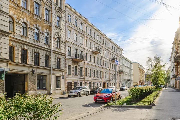 Санкт-Петербург: Квартира Художника
