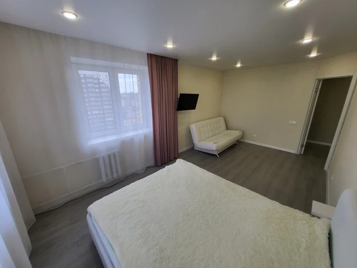 Ярославль: Апартаменты Apartment on 8 marta 21