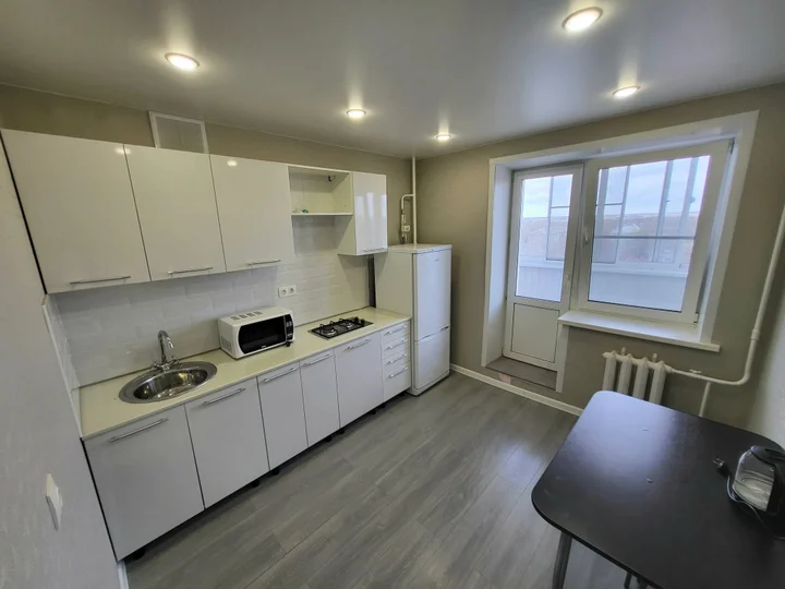 Ярославль: Апартаменты Apartment on 8 marta 21