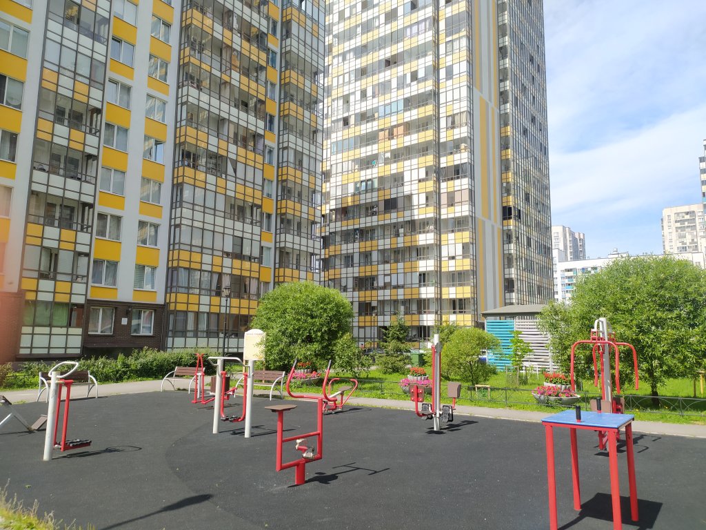 Санкт-Петербург: Квартира Современная Студия 29 м2 с Зоной Отдыха на Балконе