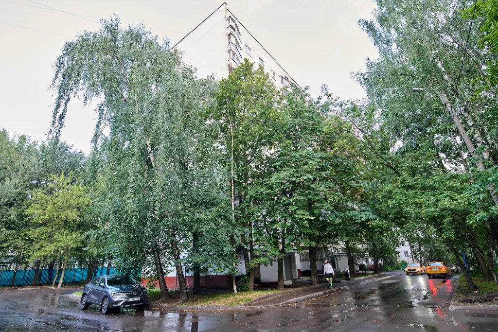 Москва: Апартаменты 26 Бакинских Комиссаров 3к3
