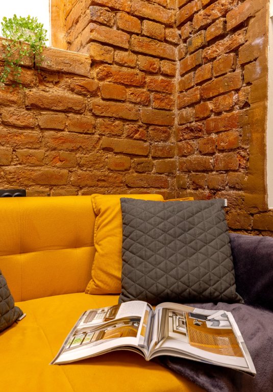Санкт-Петербург: Апартаменты на Кирилловской 6