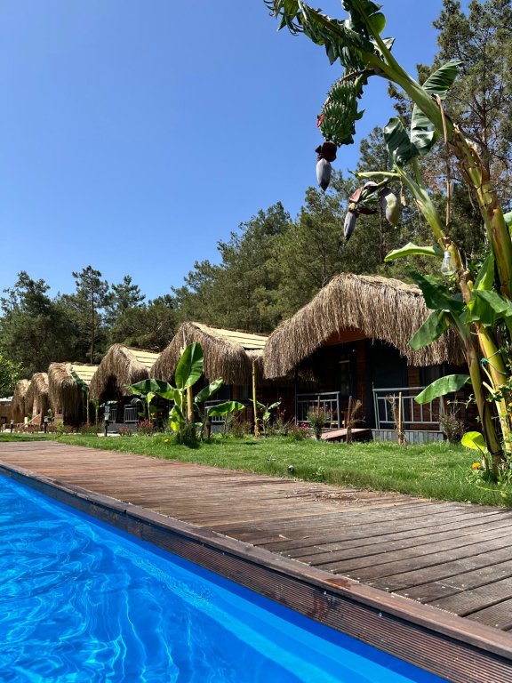 Фетхие: Частный дом Pine Village Bungalows Ölüdeniz