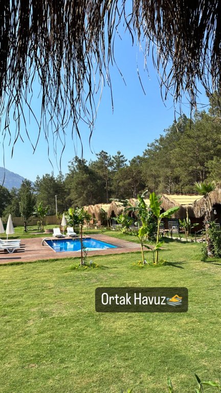 Фетхие: Частный дом Pine Village Bungalows Ölüdeniz