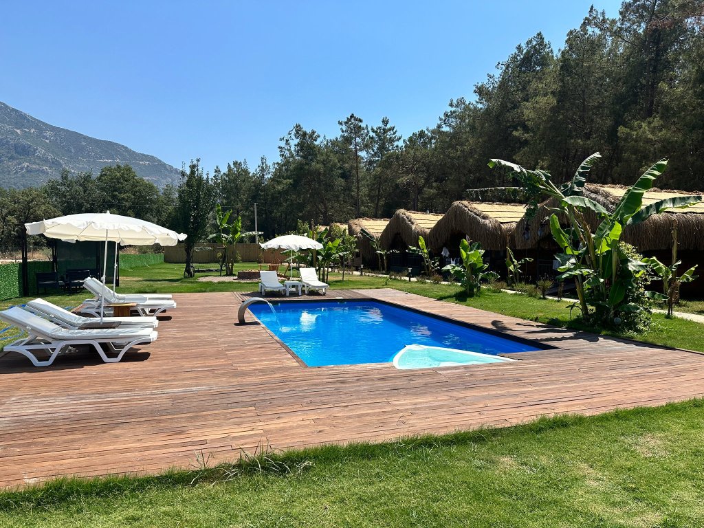 Фетхие: Частный дом Pine Village Bungalows Ölüdeniz