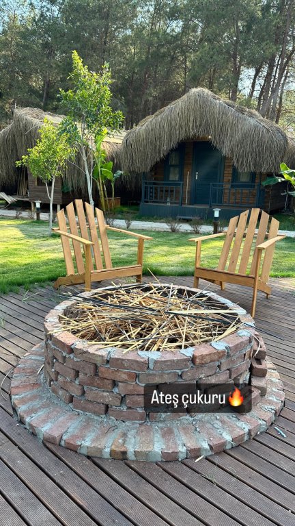 Фетхие: Частный дом Pine Village Bungalows Ölüdeniz