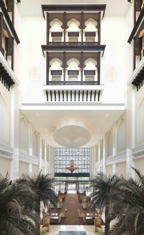 Bab Al Qasr Hotel & Residences — фото 1