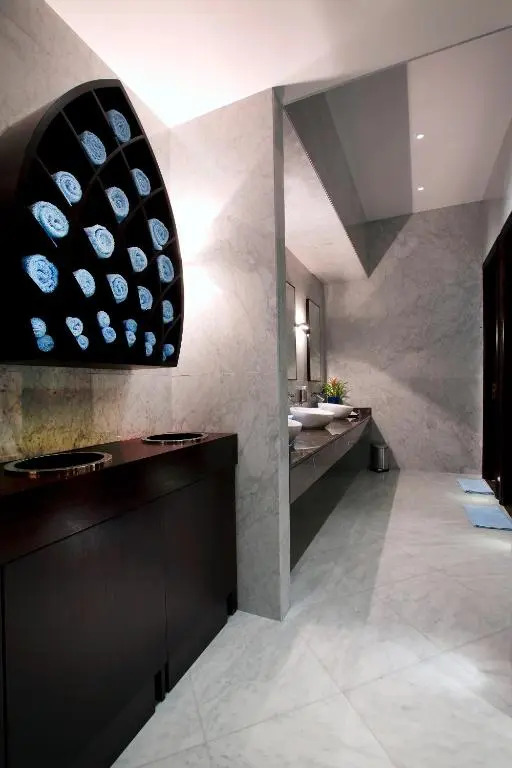 Абу-Даби: Bab Al Qasr Hotel & Residences