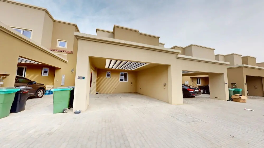 Дубай: Primestay -3br Villa With Private Garden
