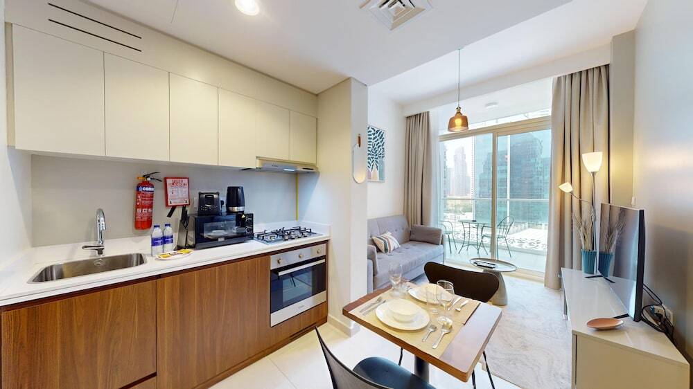 Дубай: Primestay - 1BR Vera Residence - Dubai
